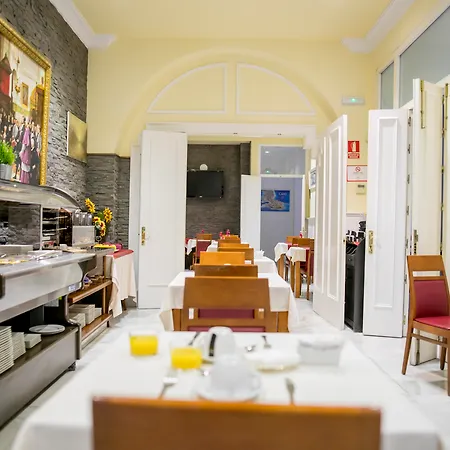 Hotel Cortes De