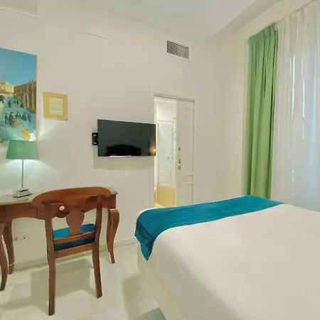 Cortes De Hotel 3*