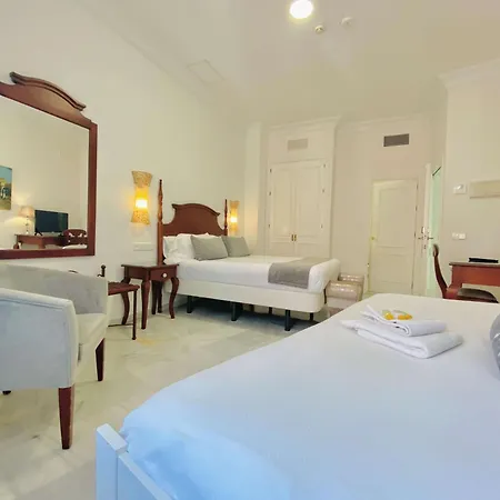 Cortes De Hotel Cadice