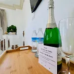 Boutique Cortes De Hotel 3*