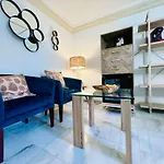 Boutique Cortes De Hotel