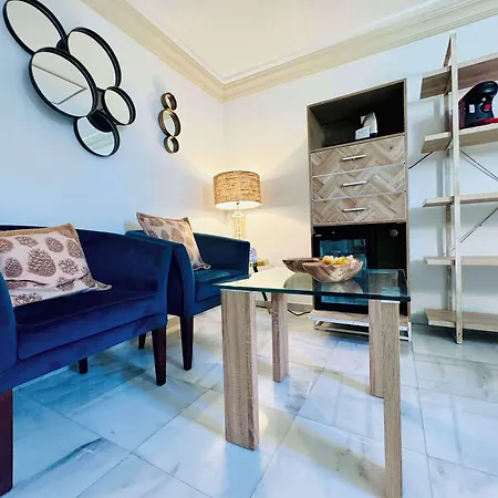 Boutique Cortes De Hotel 3*