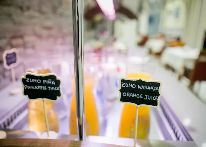 Boutique Cortes De 3*