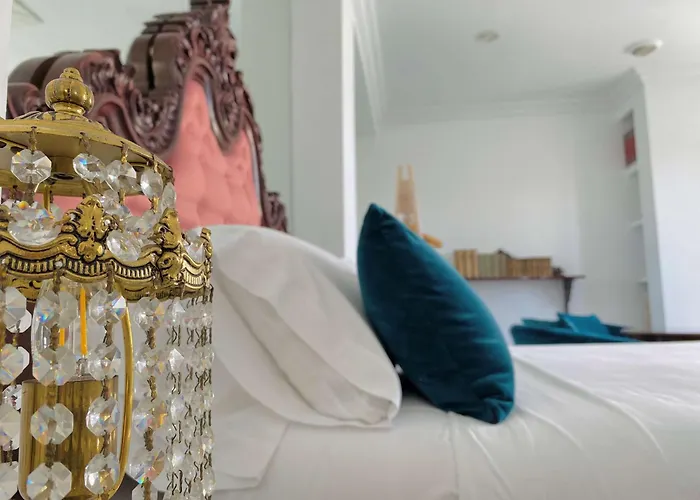 Готель Boutique Cortes De 3*