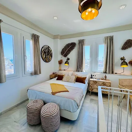 מלון Boutique Cortes De 3*