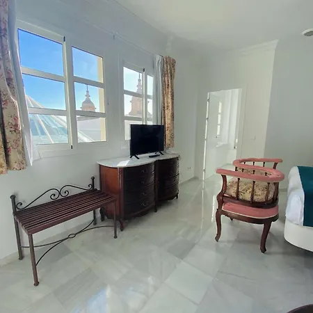Boutique Cortes De 3* קדיז