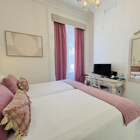Boutique Cortes De מלון 3*